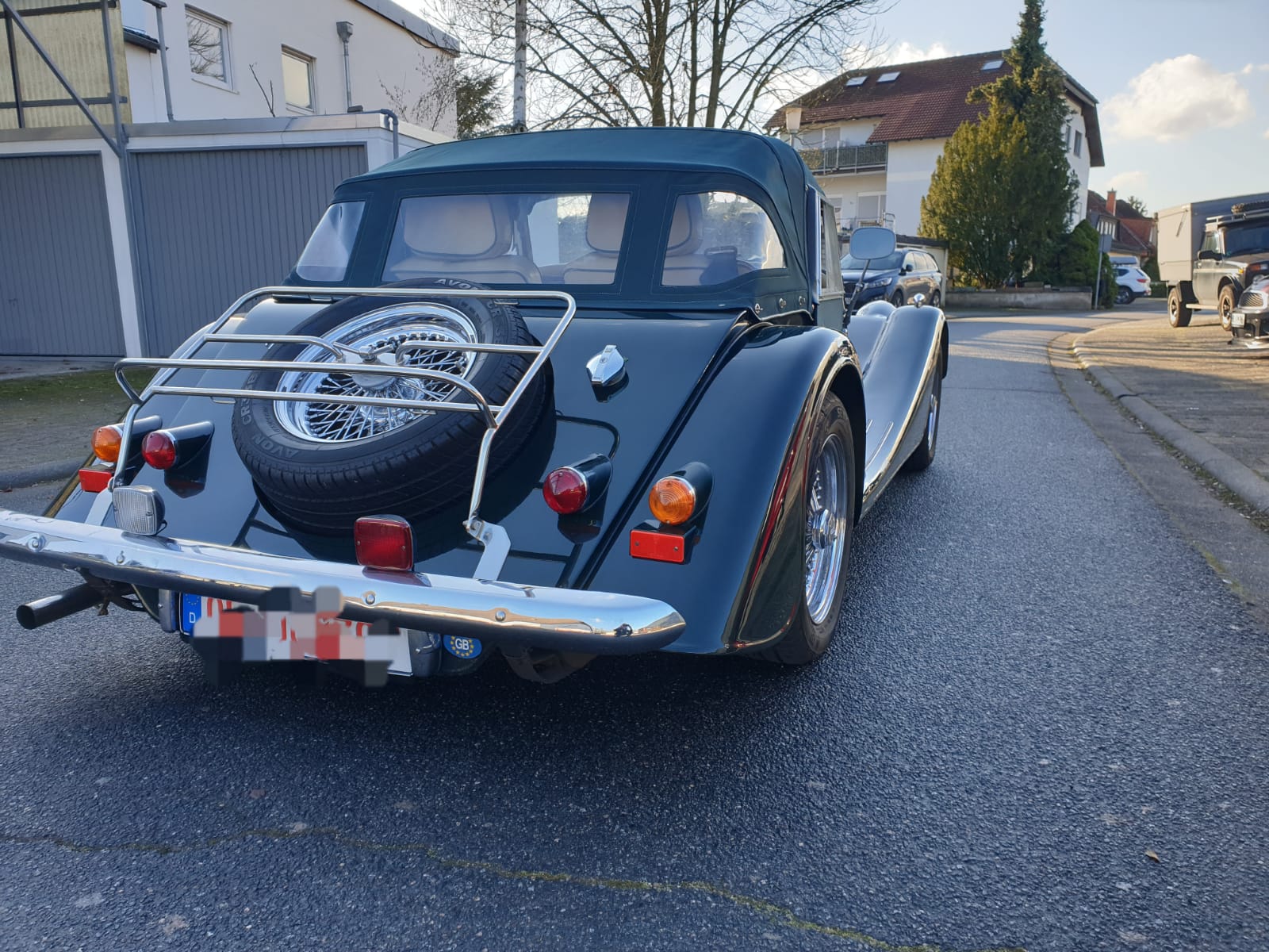 Gepflegter Morgan-Oldtimer nach der Werkstattarbeit